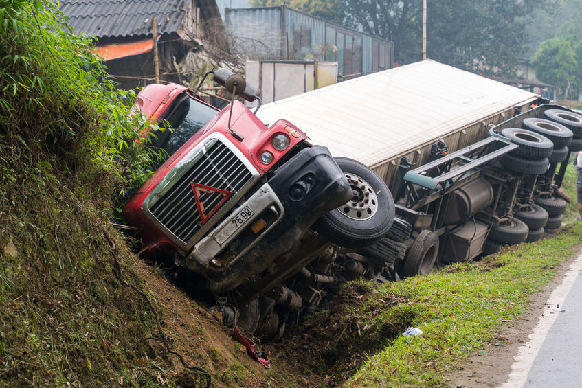 What Are the Signs of Fatigue In Truck Drivers?